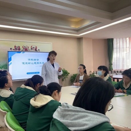【保育技能比赛】实操规范促提升 传帮带徒优质量
